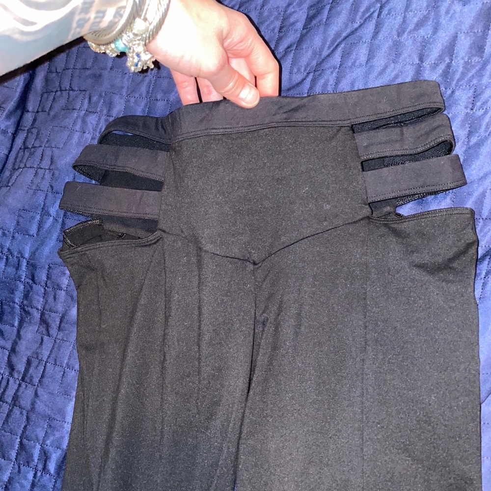 Bombshell sportswear leggings